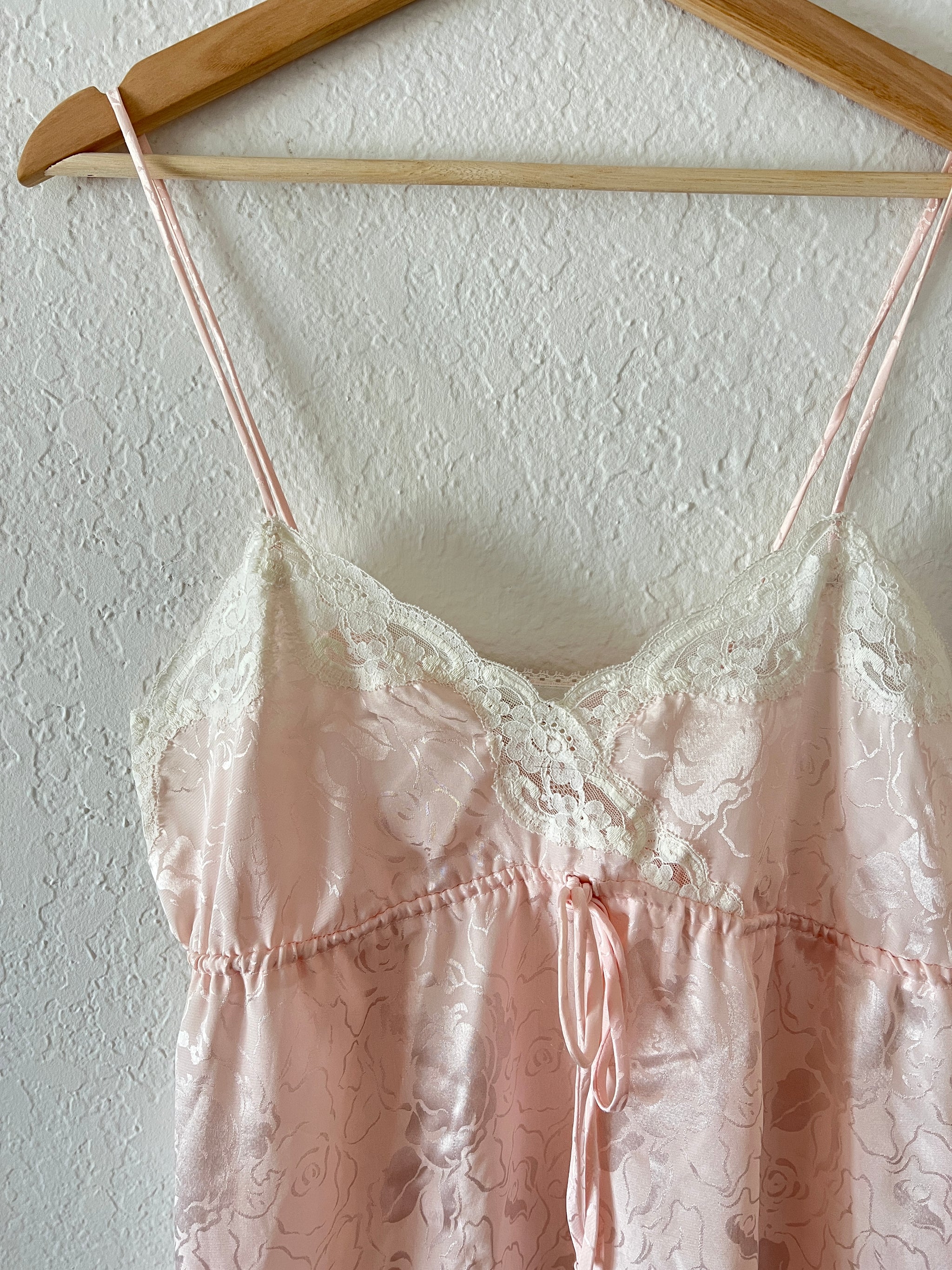 Vintage Pink Lace Slip Dress – Makav Studio Vintage Pink Lace Slip Dress – Makav Studio