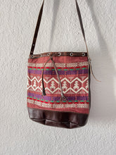 Load image into Gallery viewer, Vintage Woven Purse
